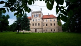 Mirow Castle in Ksiaz Wielki  2 photo K. Schubert